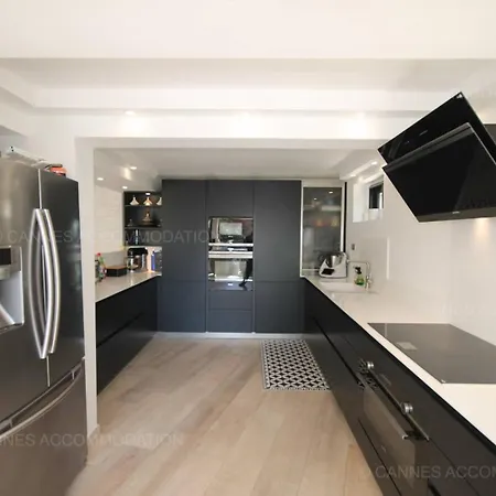 Belle Moderne A Avec Vue *